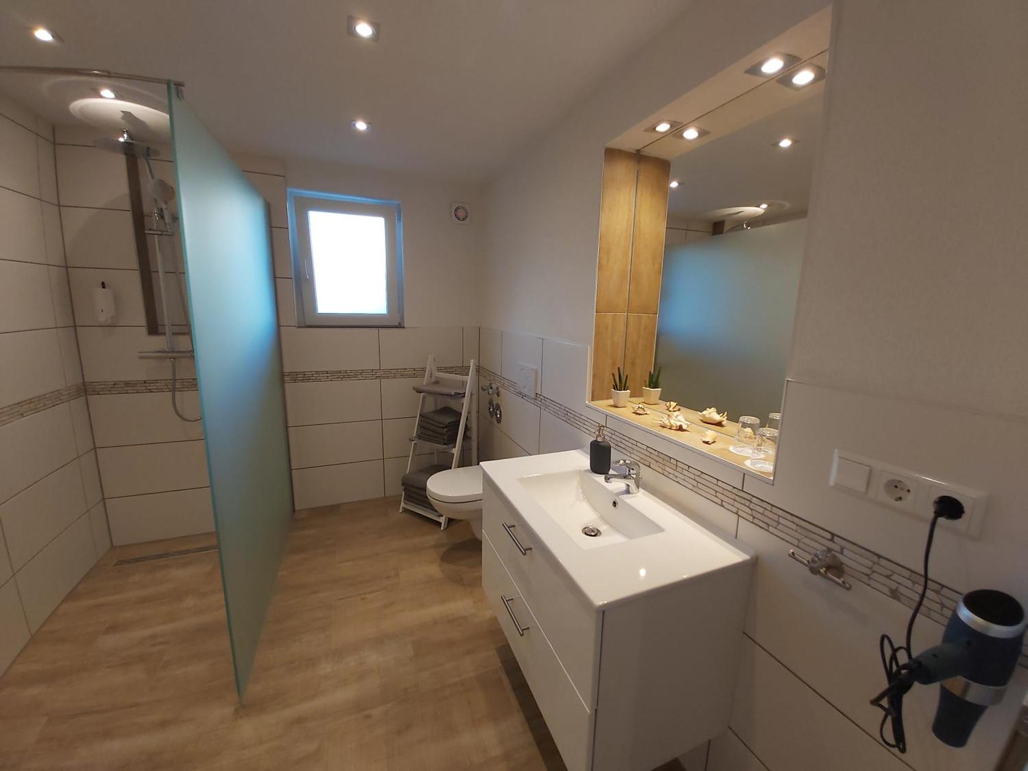 Apartment Claudia سينشيم المظهر الخارجي الصورة