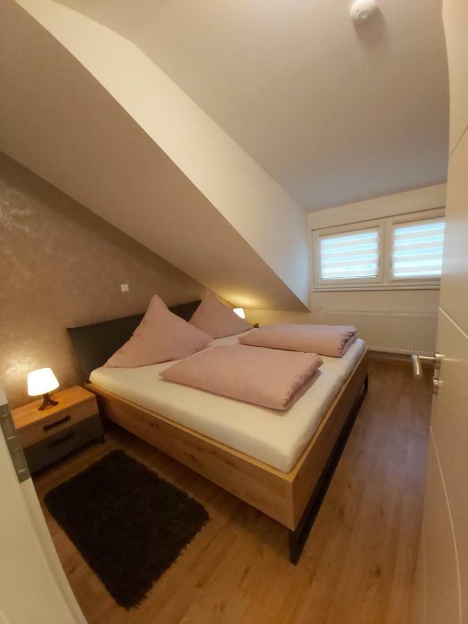 Apartment Claudia سينشيم المظهر الخارجي الصورة